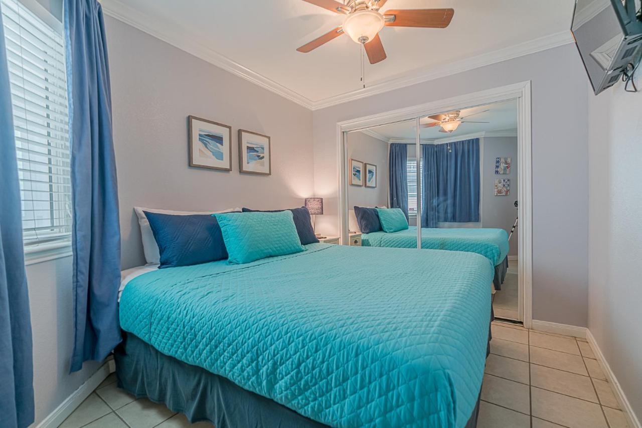 Octopus Gardens Private Boardwalk To The Beach Great Gulf Views Galveston Luaran gambar